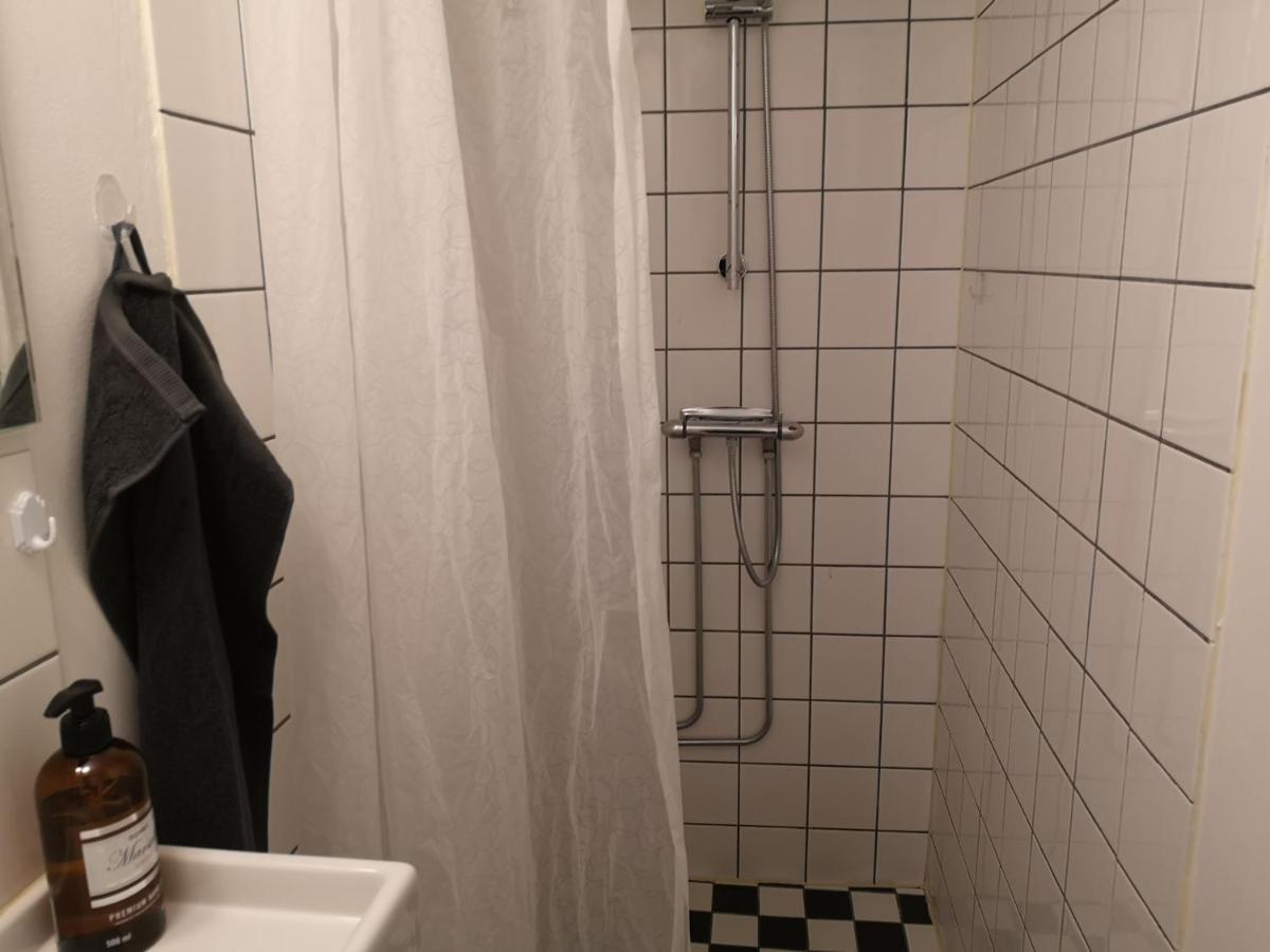 Stockholm B&B Cottage Nacka Exterior foto